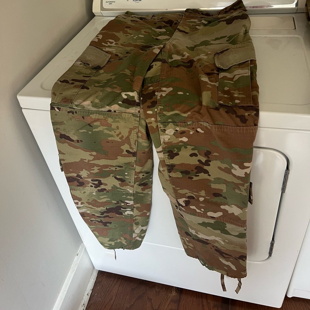 Women’s OCP Combat pants, Small-Regular